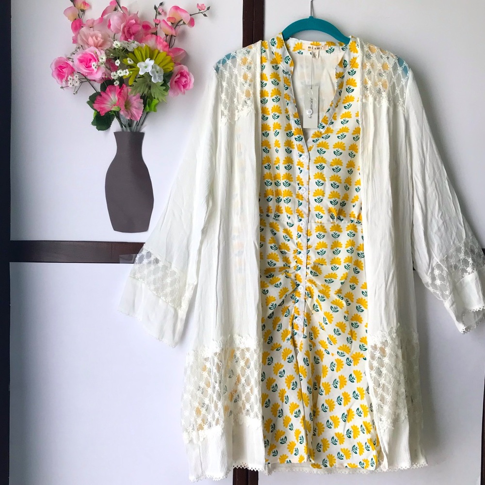 A yellow and white summer dress size S - Picture 3 of 4